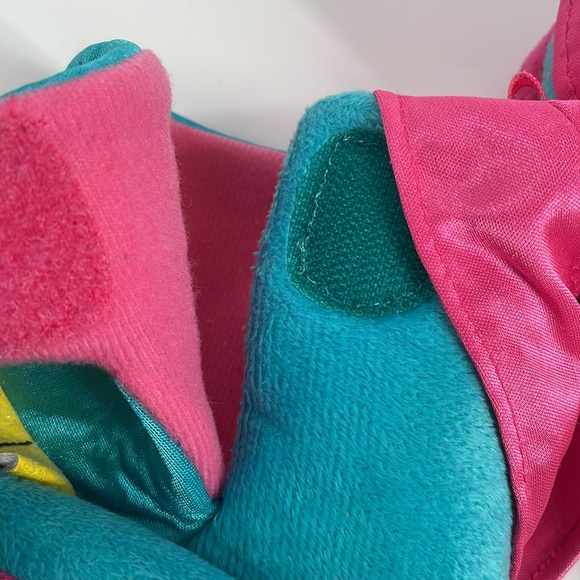 HOST PICK-   Super Girl Toddler Slippers Blue/Pink Size 5/6 - Picture 10 of 11